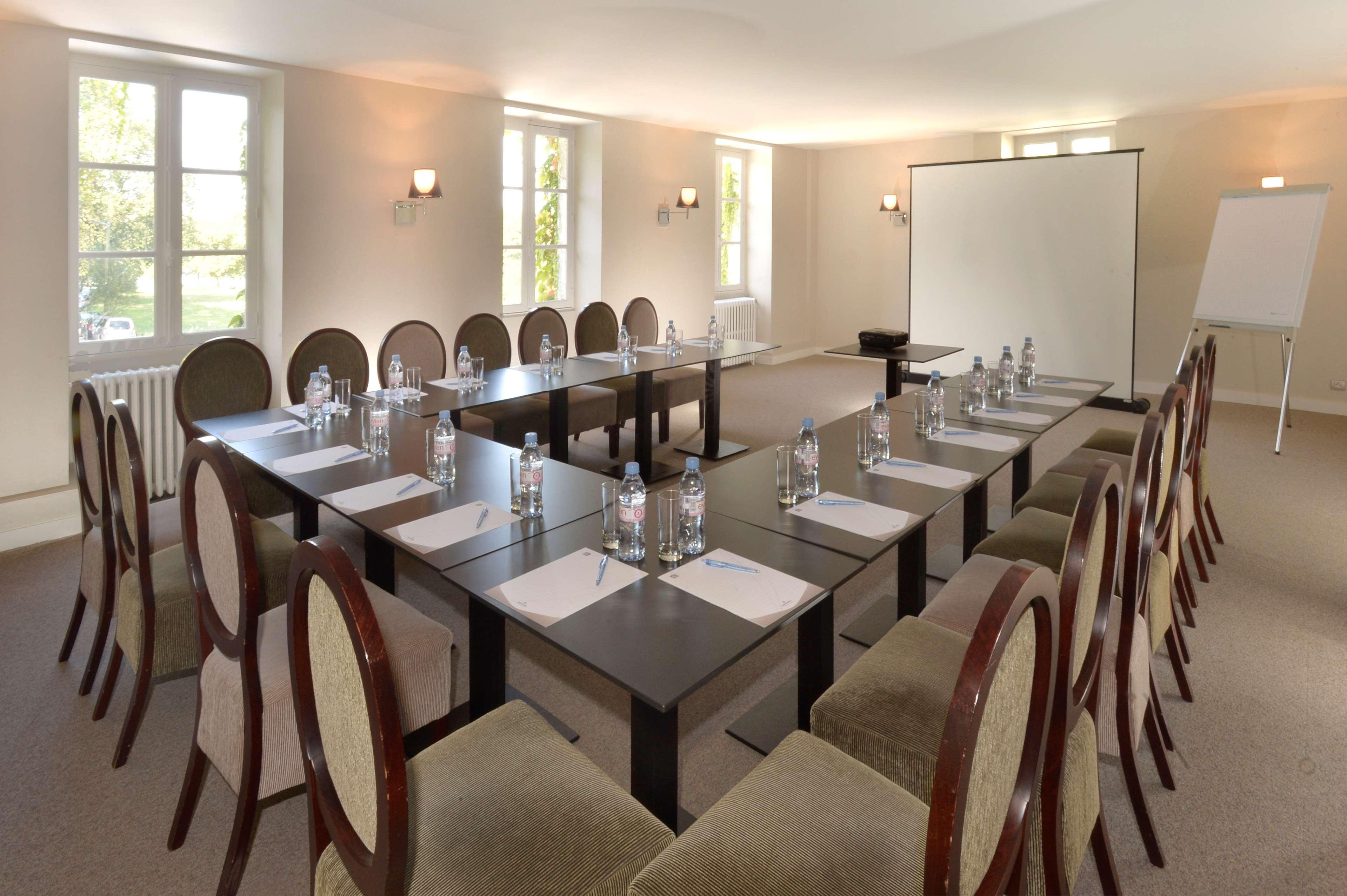 Best Western Plus De La Regate-erdre Hotel 4*